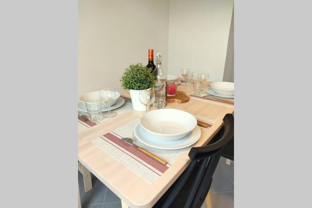 Les Grumes, Centre Ville, Jardin,Self Check-In, Freewifi, Netflix コンピエーニュ エクステリア 写真